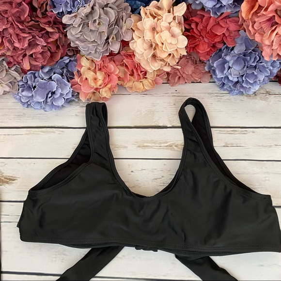 Sexy Black Criss Cross Bikini with Bandage Bottoms - Picture 13 of 16